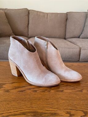 Jeffrey Campbell Kamet 2 Taupe Suede Ankle Booties